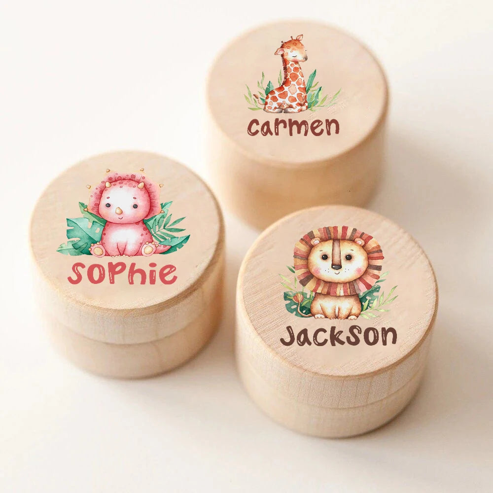Zahnbox aus Holz mit graviertem Namen und Tiermotiv für Kinder